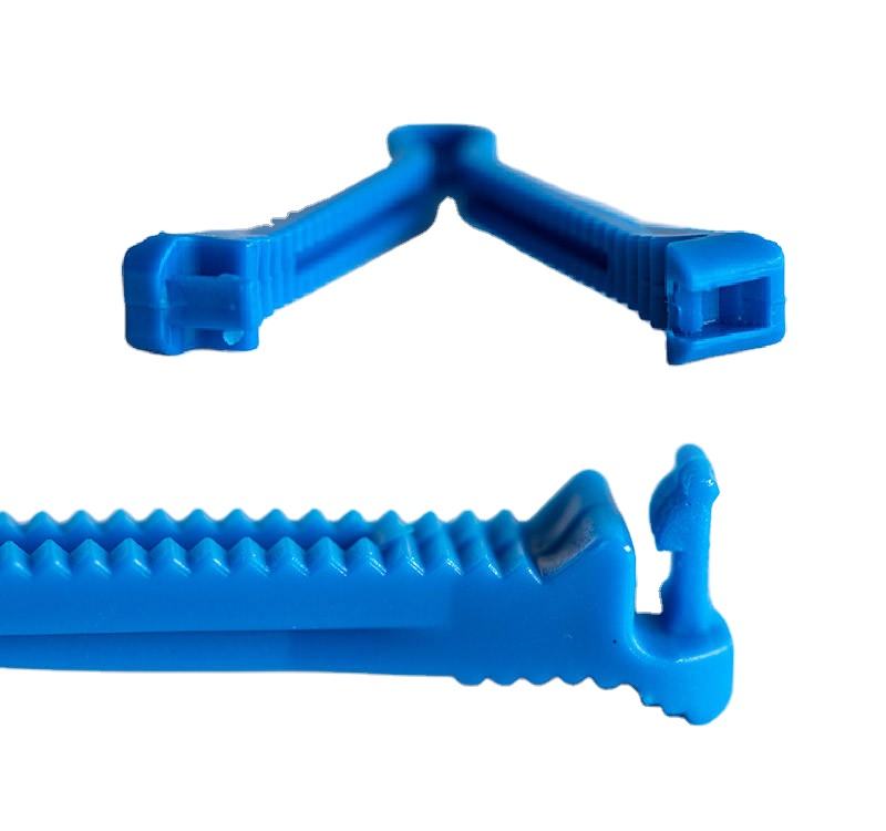 Sterilized umbilical cord clamp