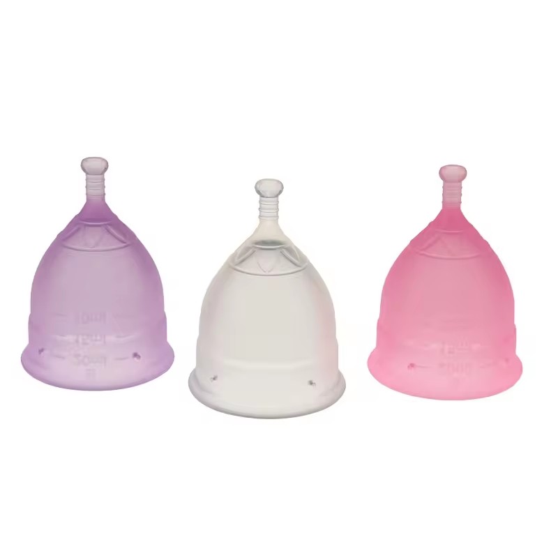 Recyclable silicon menstrual cup for women 4