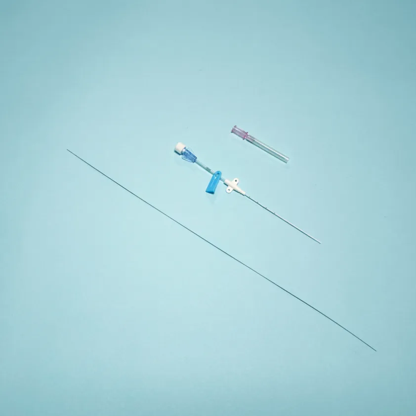 Medical Disposable Arterial Catheter Set Flexible Arterial Line for Real-Time Blood Pressure Monitoring