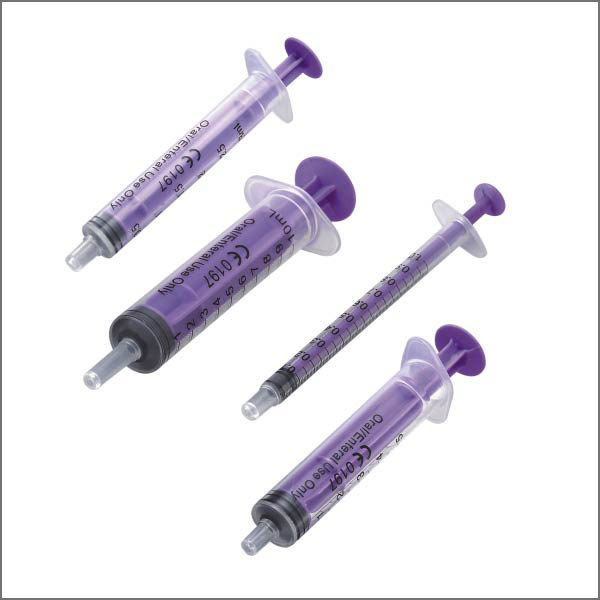 Disposable oral feeding syringe with all sizes