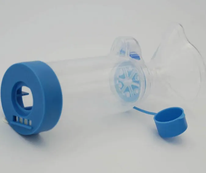 Disposable medical asthma spacer and aerosol holding chamber 6