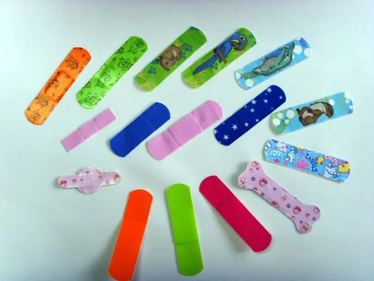 Medical Waterproof Carton Wound Adhesive Plaster with FDA,CE,ISO 5