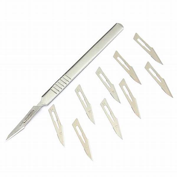 Sterile All Types Of Stainless Steel Surgical Blade with Plastic Handle 4