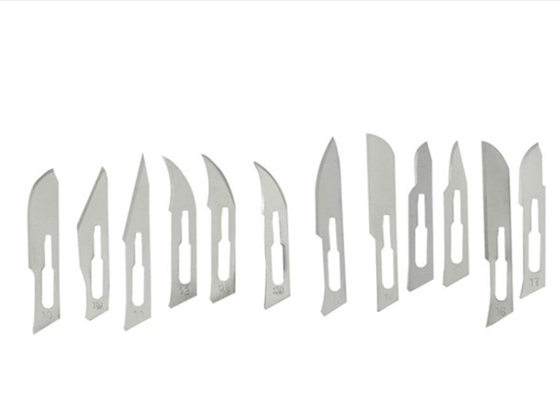Disposable Sterile Stainless Steel Surgical Blade 2