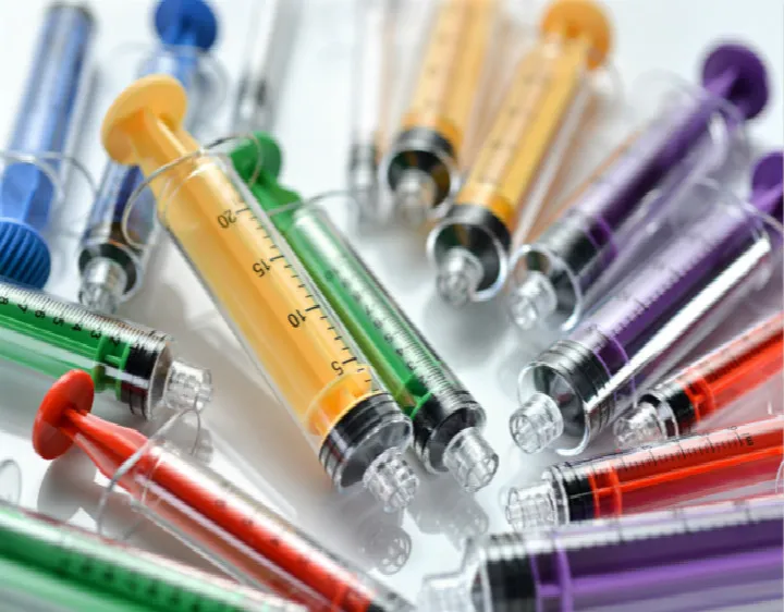 Medical consumables Colored Piston Specialty Syringe of Polycarbonate Material