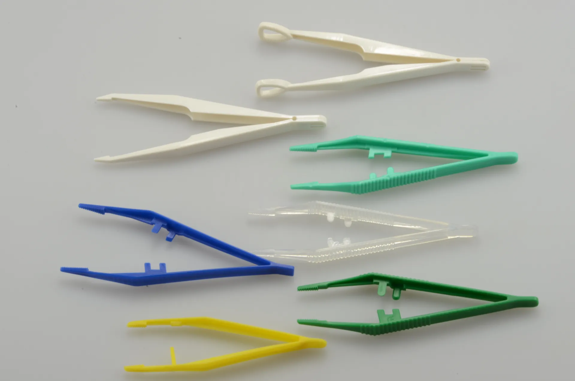 Disposable medical surgical plastic tweezers/forceps