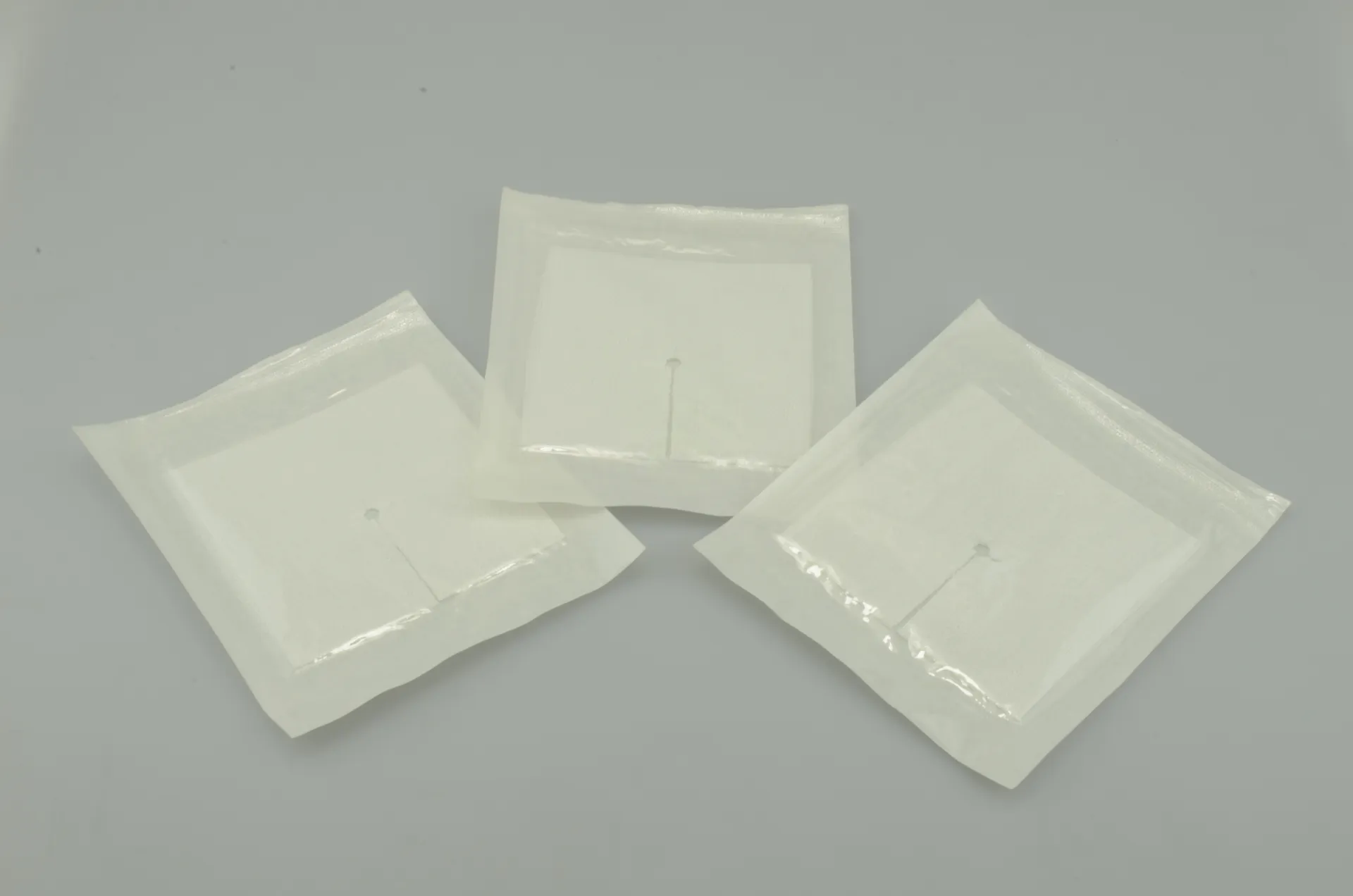 Factory manufacturing high absorbent medical sterile non woven swab